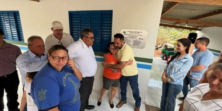 Imagem de compartilhamento para o artigo Prefeito Weliton Guimarães entrega 14ª casa do Programa Ampliando Sonhos IV em Alcinópolis  da MS Todo dia